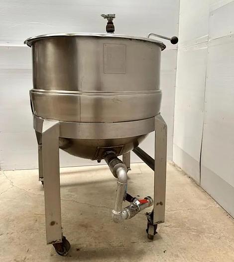 Used 60 GALLON GROEN KETTLE - S/S - 55 PSI JACKET