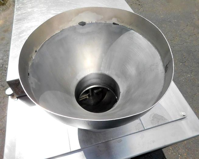 Used QUADRO COMIL MODEL 194-S - ALL S/S - FOOD GRADE