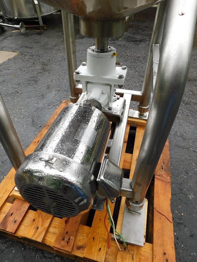 Used 50 GALLON APV CREPACO LIQUIVERTER - ALL S/S