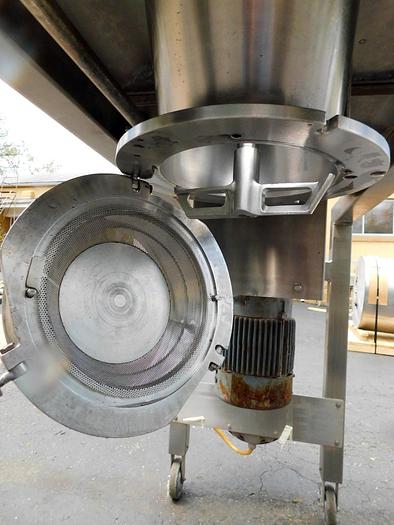 Used QUADRO COMIL MODEL 194-S - ALL S/S - FOOD GRADE