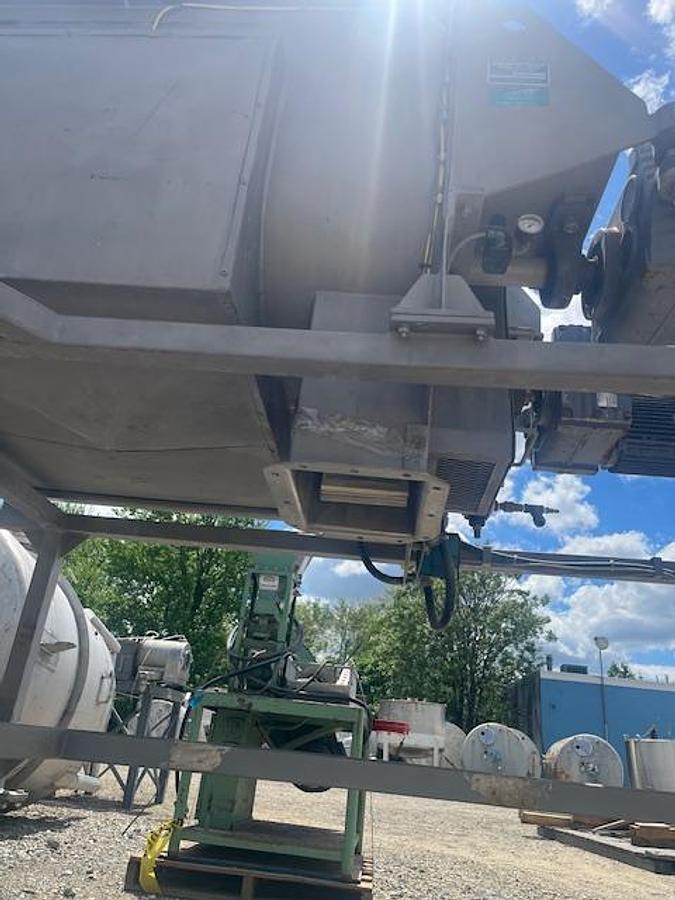 Used 15 CU. FT. A & J PFLAUER DOUBLE ROTOR PADDLE MIXER