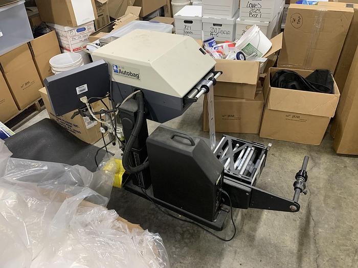 Used (2) MODEL AB-180 AUTO BAGGERS