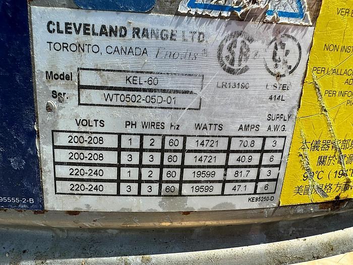 Used 60 GALLON CLEVELAND ELECTRIC HEATED SELF CONTAINED COOKING KETTLE - JACKETED