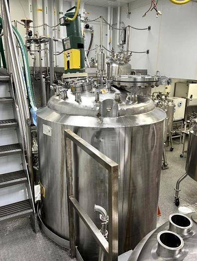 Used 400 GALLON (1500 LITER) HASTELLOY REACTOR - JACKETED