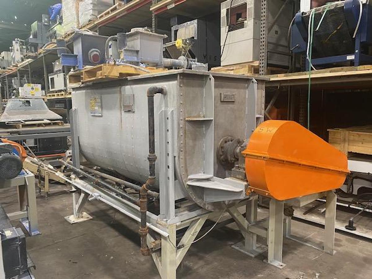Used 87 CU. FT. WORKING CAPACITY RIBBON BLENDER - S/S - JACKETED - 10 HP