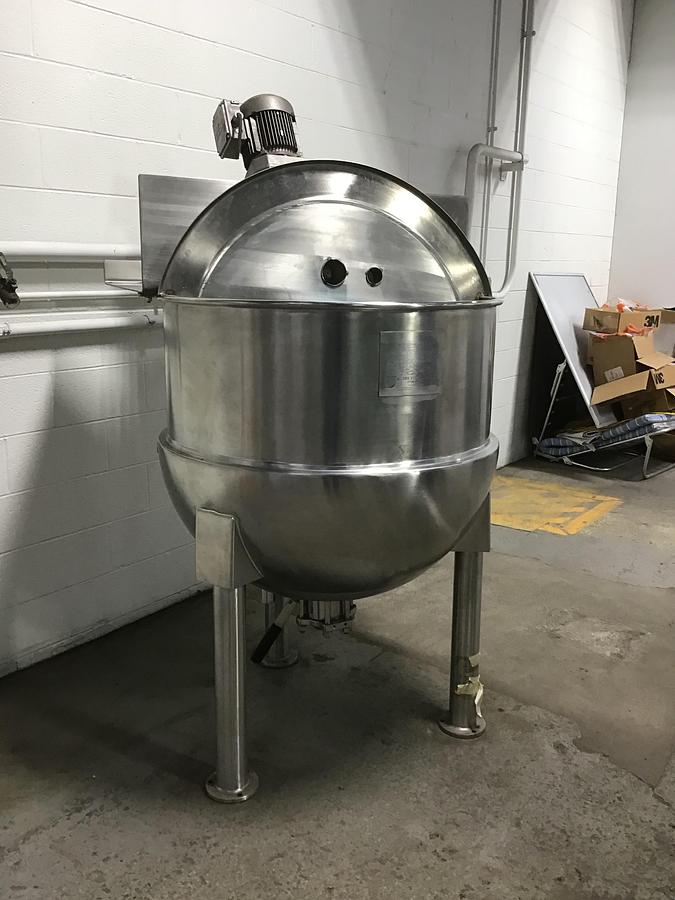 Used 100 GALLON HAMILTON SINGLE MOTION KETTLE - S/S - 90 PSI JACKET