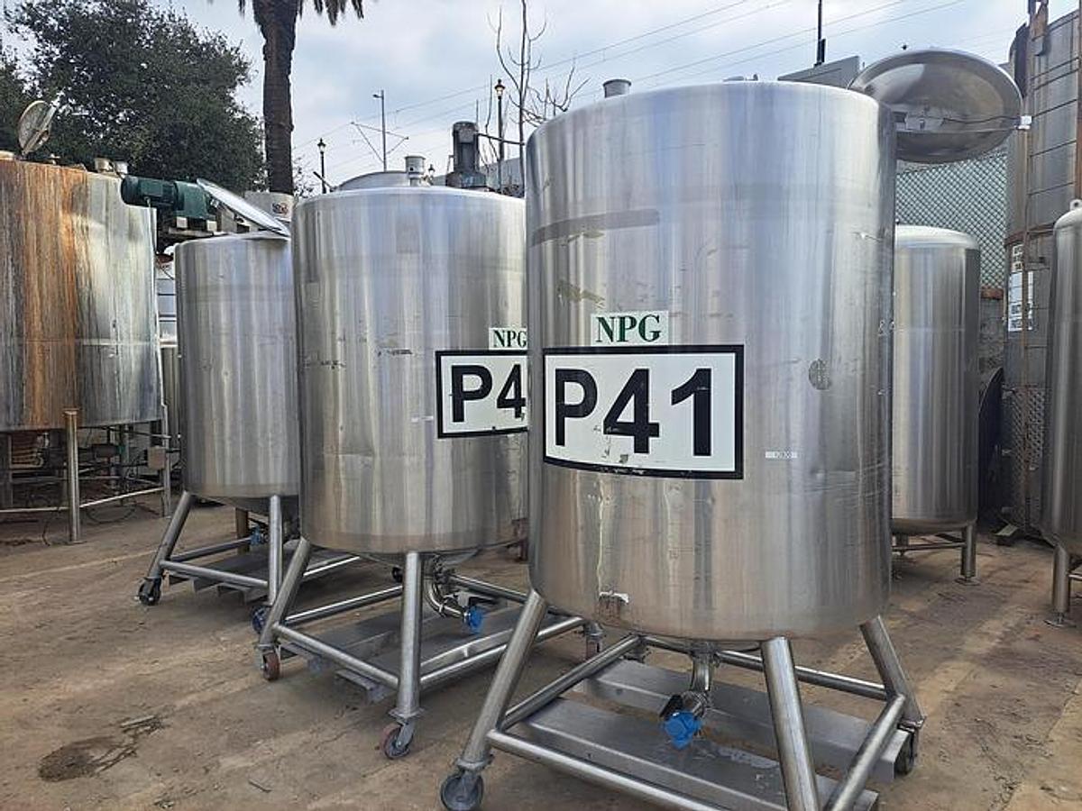 Used 450 GALLON CONE BOTTOM TANKS - T-316 S/S (2)