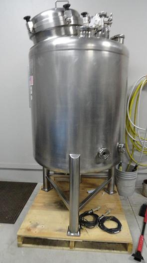 Used 200 GALLON (750 LITER) STAINLESS FABRICATION VACUUM MIX TANK - 316L S/S