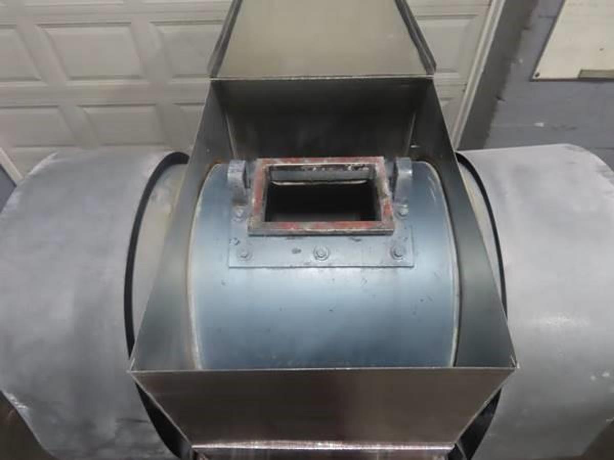 Used 30" x 42" DRY DISCHARGE PEBBLE MILL