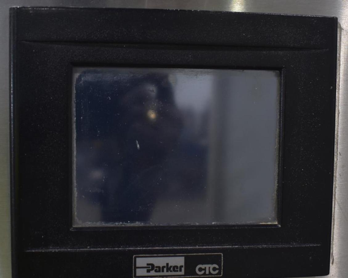 Used MATRIX PRO SERIES FORM FILL SEAL MACHINE