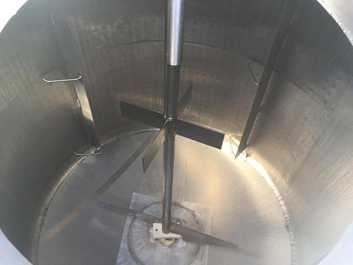 Used USED PROCESS SKID WITH 1,000 GALLON S/S MIX TANK