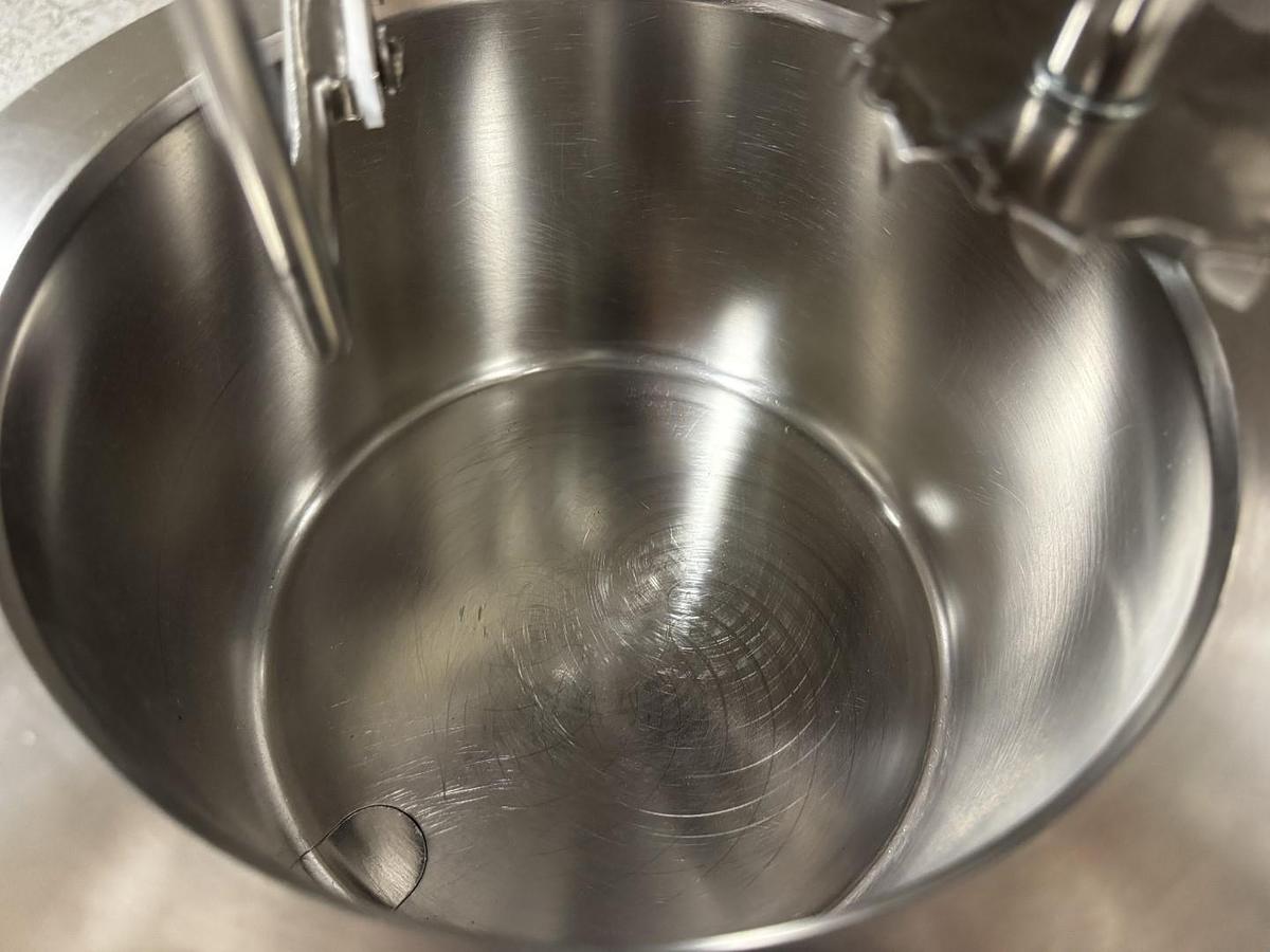 Used 2 GALLON ROSS PLANETARY DISPERSER WITH DISCHARGE RAM - 316L S/S - JACKETED