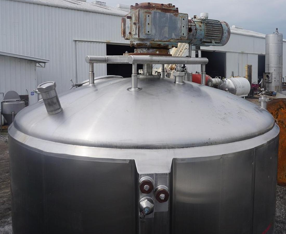 Refurbished 2,000 GALLON CHERRY-BURRELL DOME TOP PROCESSOR - S/S
