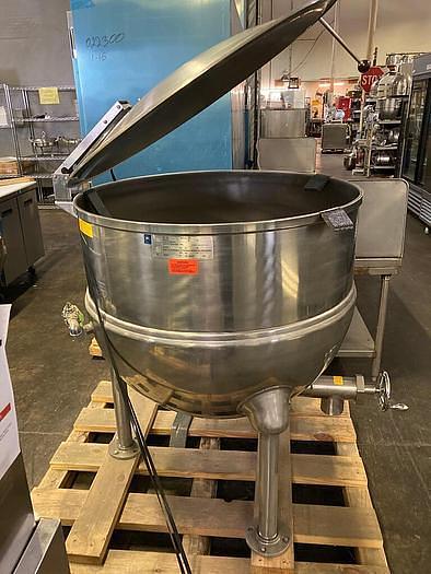 Used 100 GALLON GROEN DIRECT STEAM KETTLE - E-Z LIFT COVER