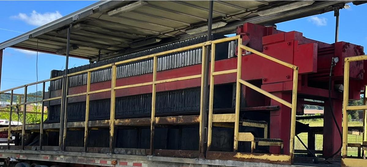 Used 100 CU. FT. RECONDITIONED MET-CHEM FILTER PRESS