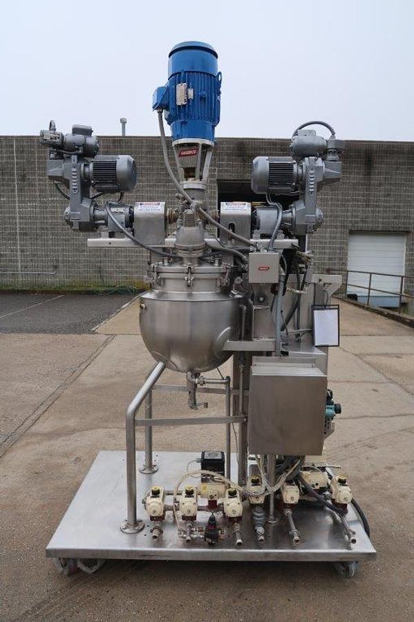 Used 50 LITER (13 GAL) GREERCO TRIPLE MOTION VACUUM KETTLE - S/S - JACKETED
