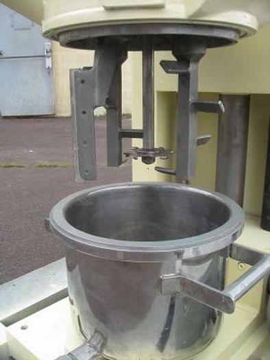 Used 10 LITER JAYGO DOUBLE MOTION PLANETARY DISPERSER WITH CHANGE CAN MIXER