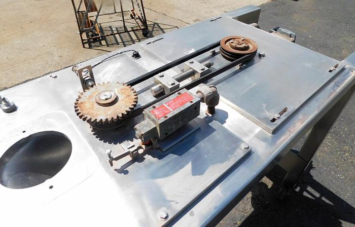 Used QUADRO COMIL MODEL 194-S - ALL S/S - FOOD GRADE