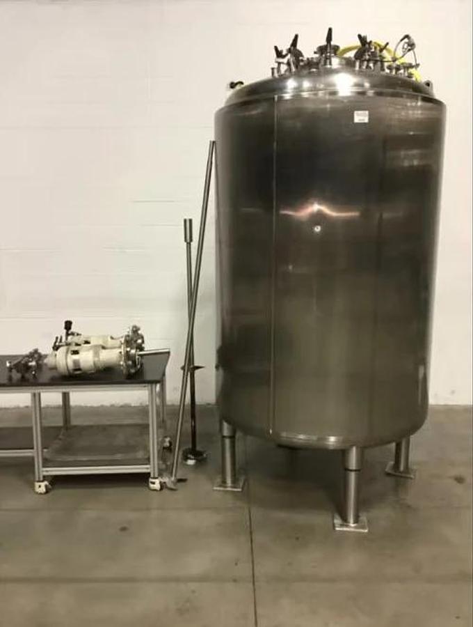 Used 550 GALLON (2100 LITER) PRECISION STAINLESS VACUUM MIX TANK - 316L S/S
