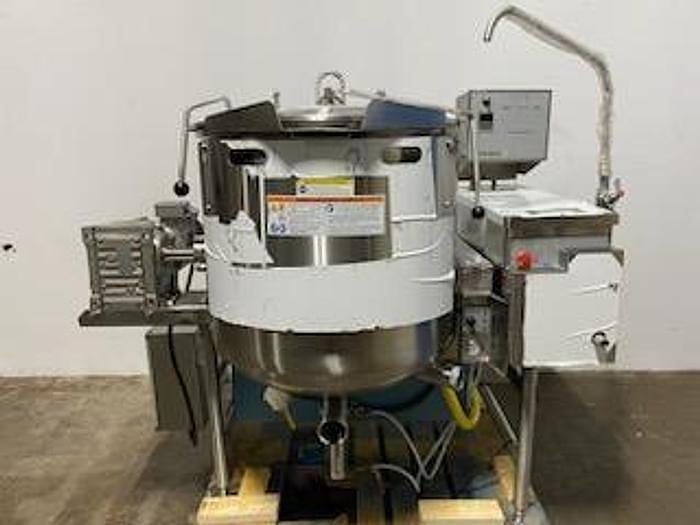 Used 60 GALLON CLEVELAND NATURAL GAS SELF CONTAINED AGITATED KETTLE