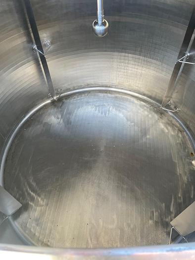 Refurbished 2,000 GALLON CHERRY-BURRELL INSULATED TANK - S/S (RECONDITIONED)