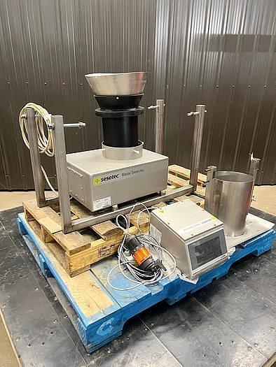 Used USED SESOTEC P-SCAN RG GRAVITY FALL METAL DETECTOR