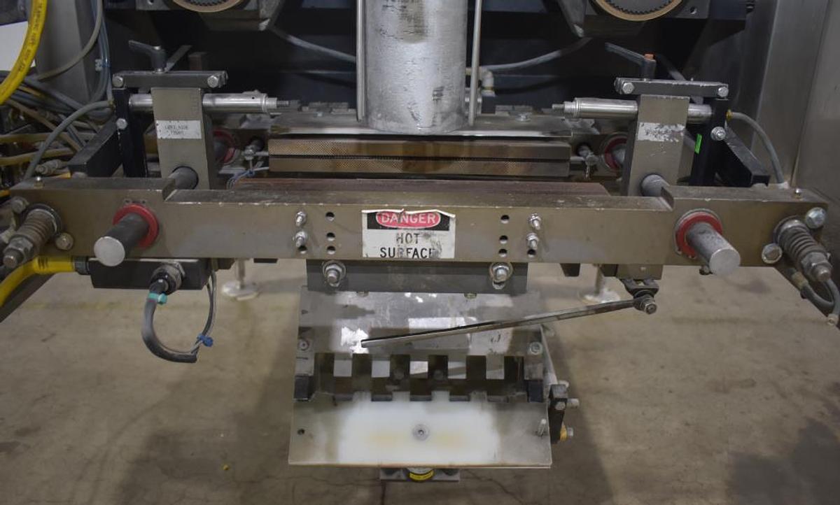 Used MATRIX PRO SERIES FORM FILL SEAL MACHINE