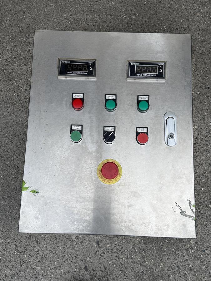 Used 13 CU. FT. CAPTEK DOUBLE RIBBON BLENDER - S/S