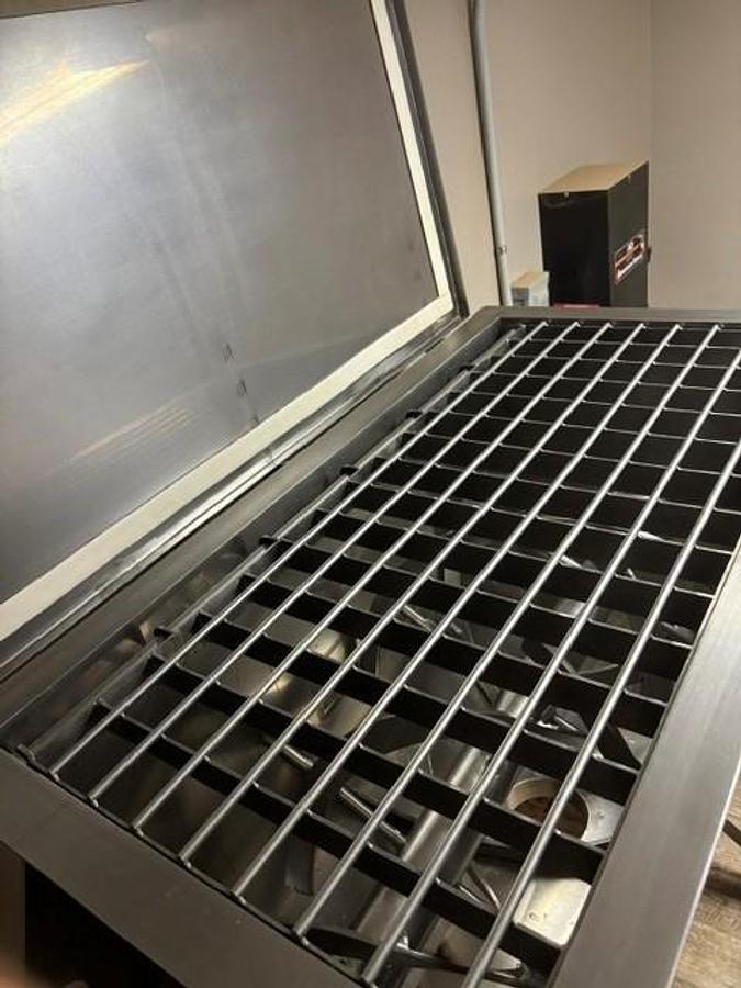 Used 24 CU. FT. MUNSON DOUBLE RIBBON BLENDER - S/S
