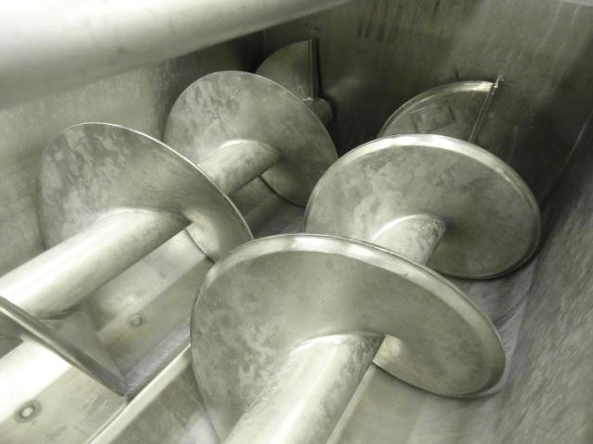 Used 28" x 10' BLENTECH TWIN SCREW HOLLOW FLIGHT BLENDER - S/S - JACKETED