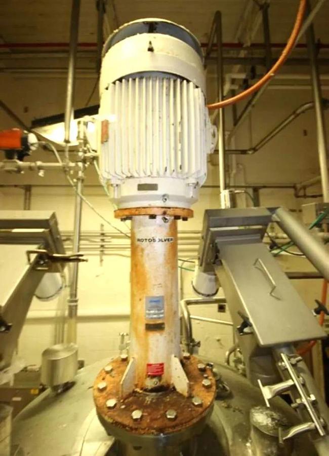 Used 1,000 GALLON FELDMEIER MIX TANK - SANITARY S/S