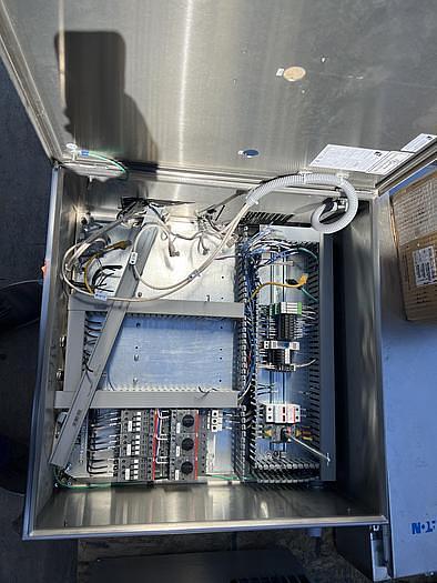 Used 740 GALLON (2,800 LITERs) T & C AGITATED REACTOR  316L S/S  JACKETED
