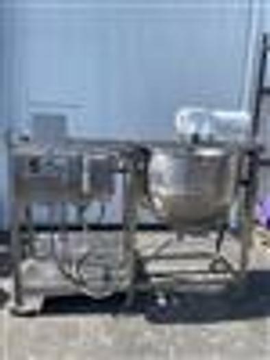 Used USED 100 GALLON KETTLE WITH SCRAPE AGITATOR
