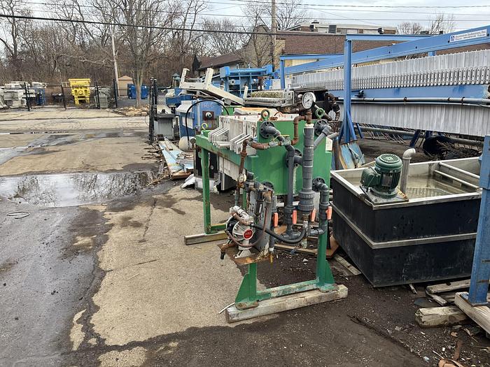 Used 2.5 CU. FT. SERFILCO FILTER PRESS