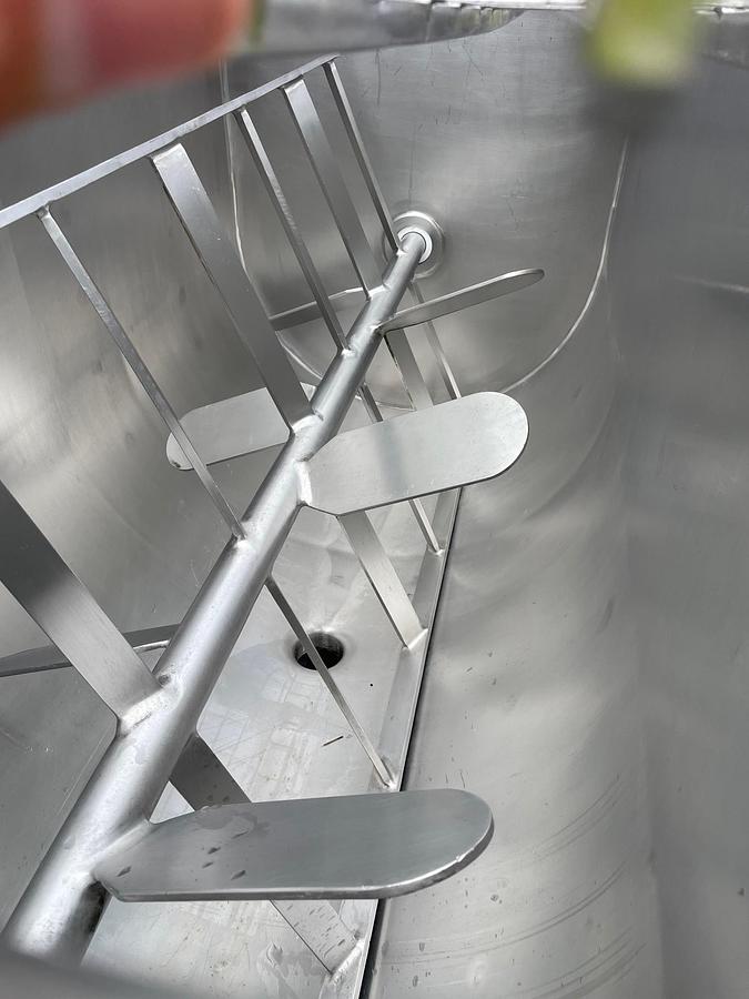 Used 30 CU. FT. STAINLESS STEEL PADDLE BLENDER  – RECONDITIONED (#9651)