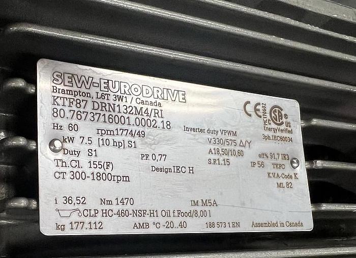 Used USED 300 GALLON JAKETED TANK S/S INSULATED WITH SCRAPE AGITATION