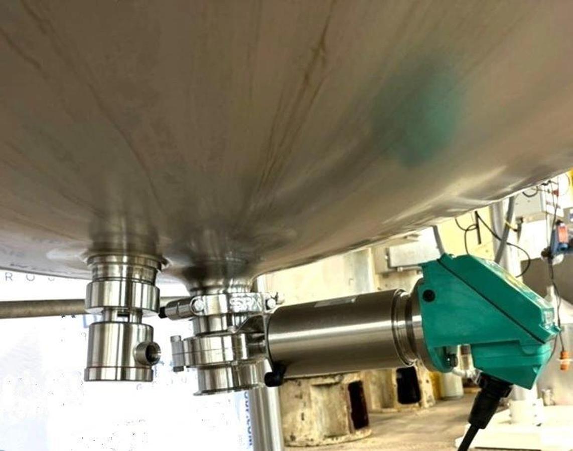 Used 1,000 GALLON FELDMEIER MIX TANK - S/S