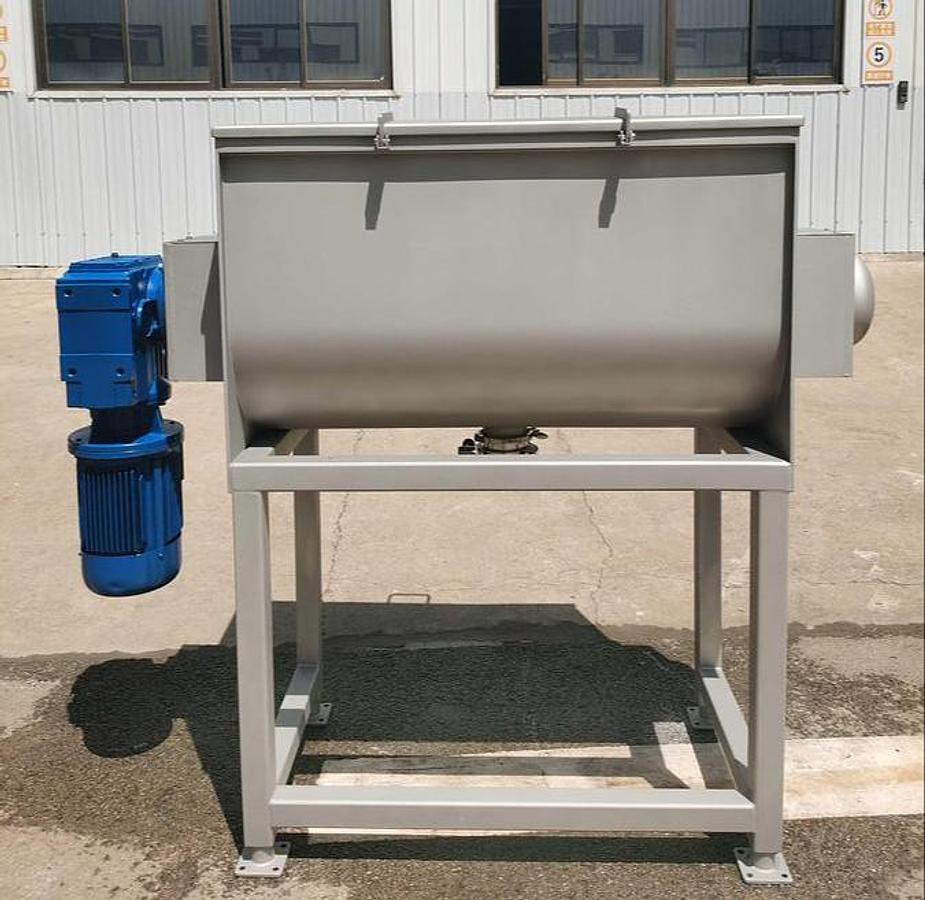 NEW 2.5 CU. FT. DOUBLE RIBBON BLENDER - S/S - 2 HP