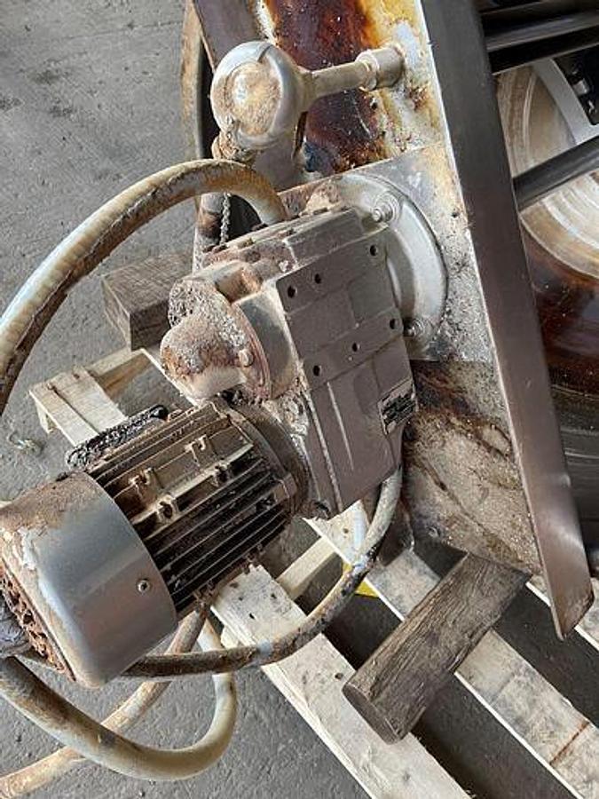 Used 75 GALLON LEE AGITATED KETTLE - S/S - JACKETED