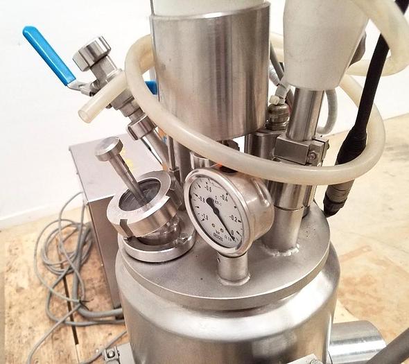 Used 3 LITER ESCO LABOR DUAL AGITATED LAB VACUUM MIXER - S/S - VACUUM - JACKETED