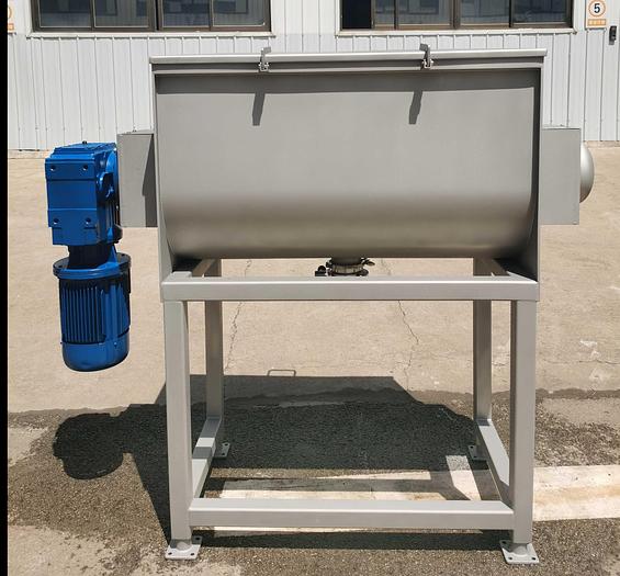 NEW 10 CU. FT. DOUBLE RIBBON BLENDER - S/S - 7.5 HP