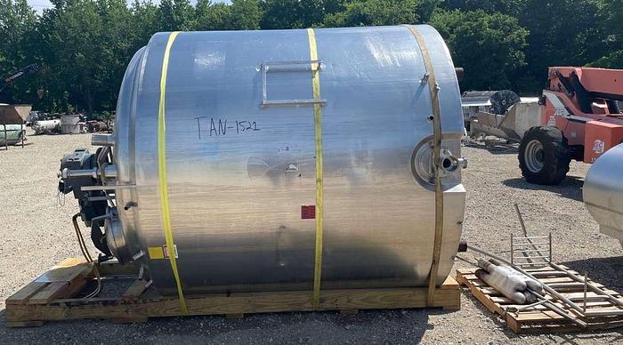 Used 2000 GALLON APV SANITARY MIX TANK - S/S - JACKETED