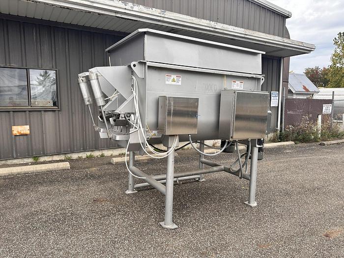 Used 40 CU. FT. MEPACO MODEL 170 - 2000# DUAL SHAFT RIBBON BLENDER - S/S