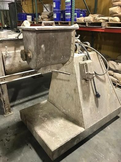 Used 1 CU. FT. RIBBON BLENDER – S/S – 1 HP (#9255)