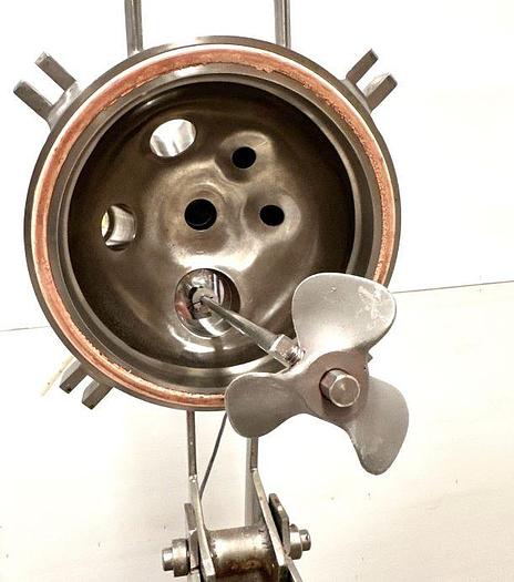 Used 2 GALLON LEE S/S SANITARY JACKETED REACTOR WITH MIXER