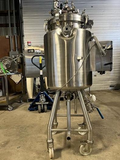 Used 100 LITER / 25 GALLON PRECISION PORTABLE REACTOR - 316L S/S - 45 PSI INTERNAL / 120 PSI JACKET