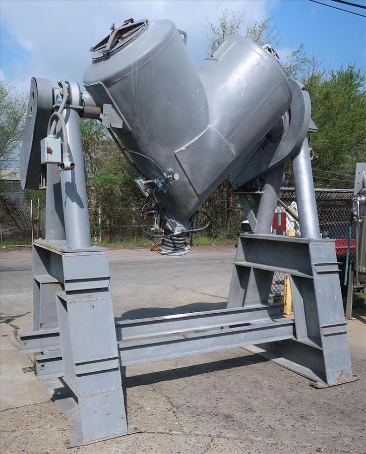 Used 20 CU. FT. PATTERSON KELLEY TWIN SHELL BLENDER - S/S