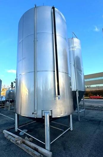 Used 6,000 GALLON SPECIFIC MECHANICAL SYSTEMS JACKETED SANITARY STAINLESS STEEL TANK
