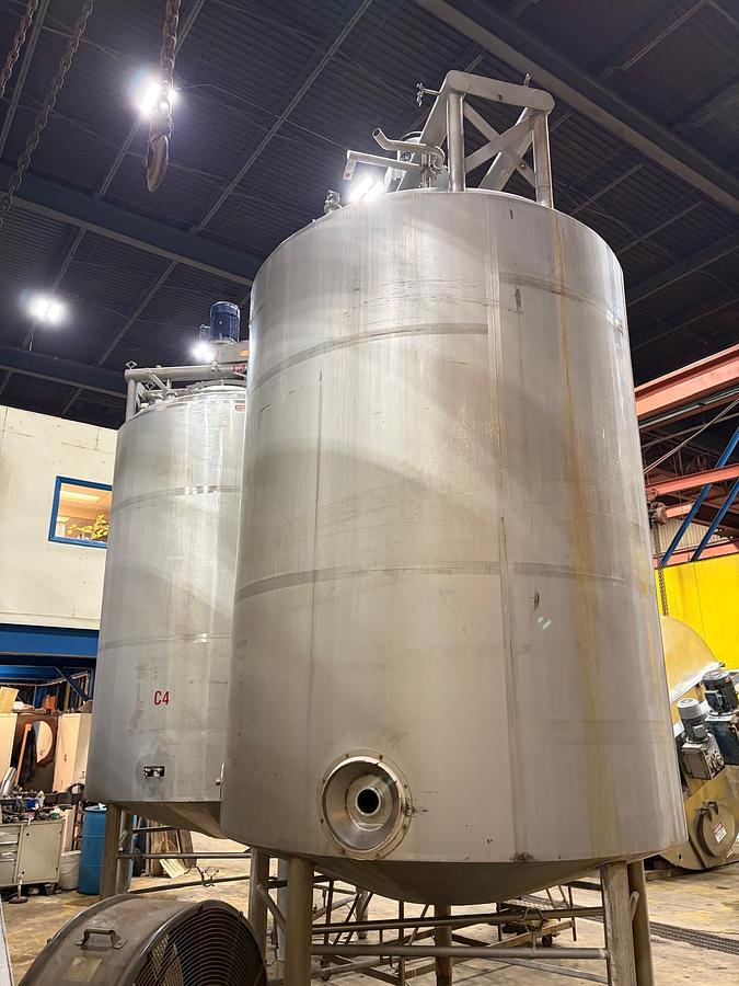 Used 3,840 GALLON MIX TANK - T-316L S/S