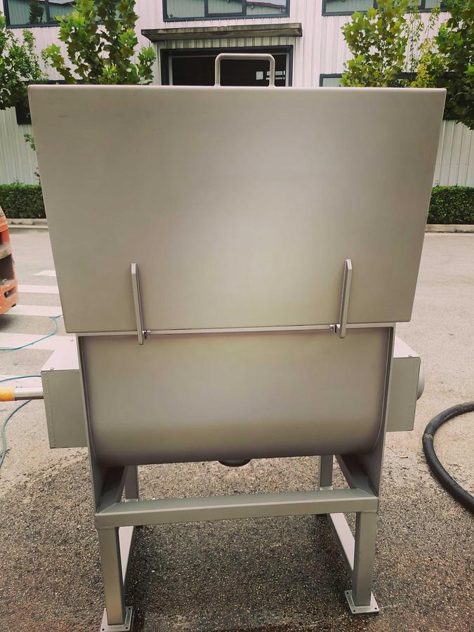 NEW 5 CU. FT. DOUBLE RIBBON BLENDER - S/S